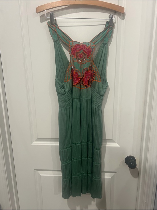 Free People Dresses & Skirts - Free People Green Midi Dress with Pink & Orange Embroidery